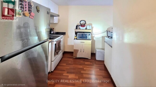 Photo du bâtiment - 15 Maplewood Ave