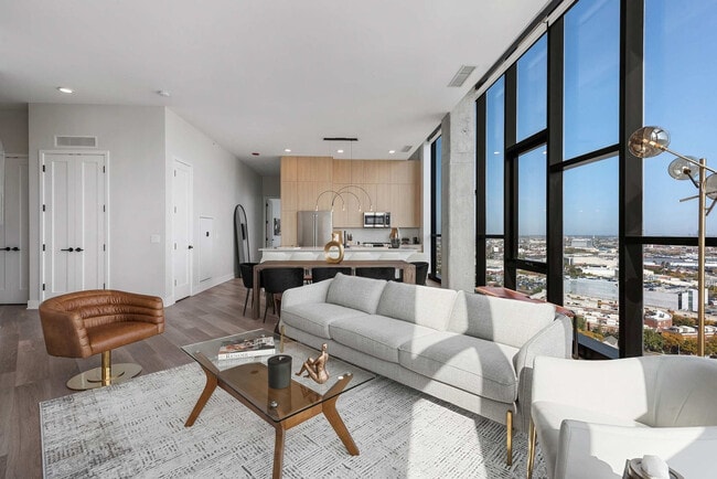 Foto del edificio - 730 N Milwaukee Ave