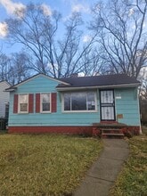 Building Photo - 19350 Gilchrist St