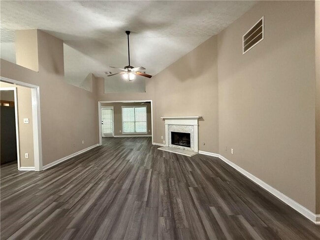 Building Photo - 3490 Ennfield Ln