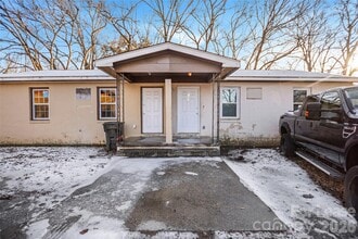 Building Photo - 107 Friedheim Rd