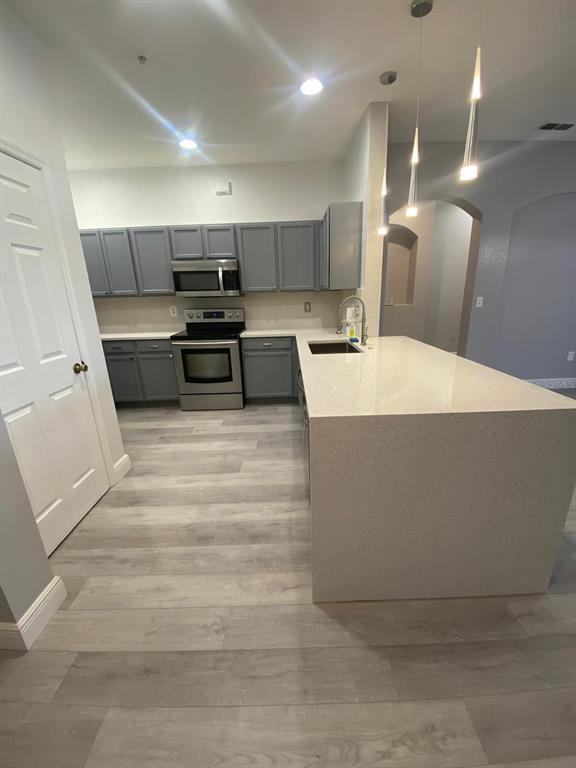 Foto del edificio - 2943 Langdon Ln S
