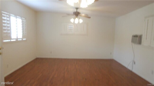 Foto del edificio - 2 br, 1.5 bath House - 1201 Sanborn Ave