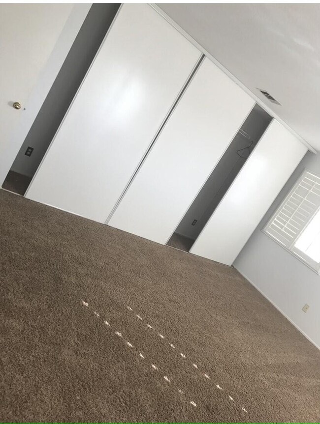 Building Photo - 5629 Churchill Ct