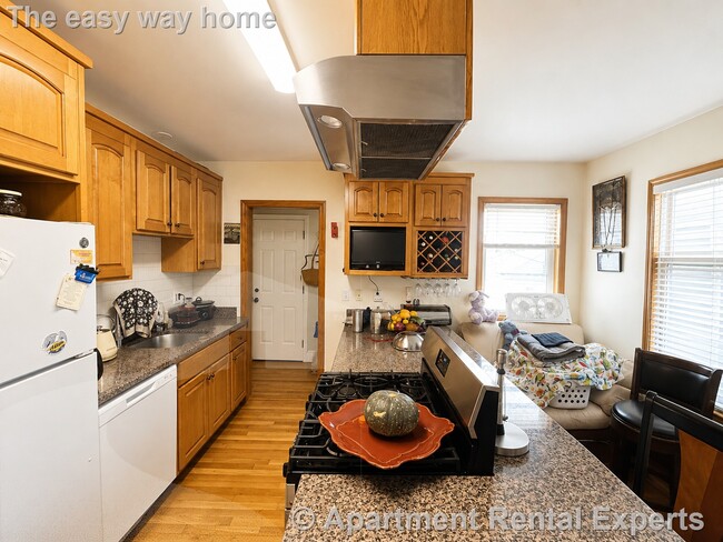 Photo - 30 Hume Ave Unit #2 Apartment