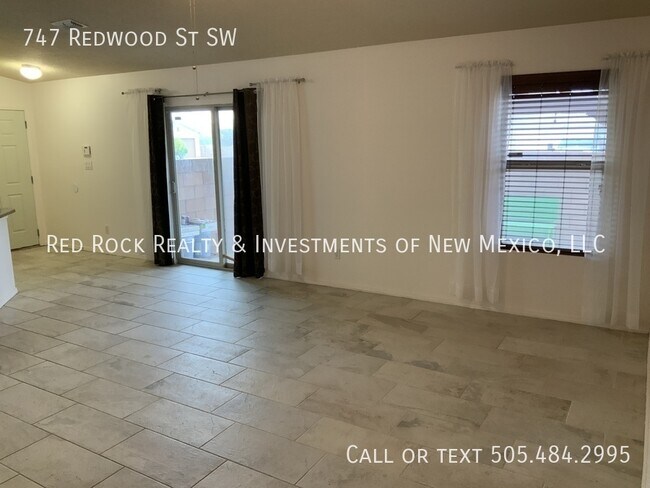 Foto del edificio - 747 Redwood St SW