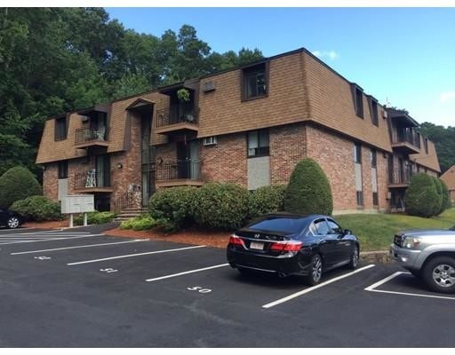 Building Photo - 645 W Lowell Ave