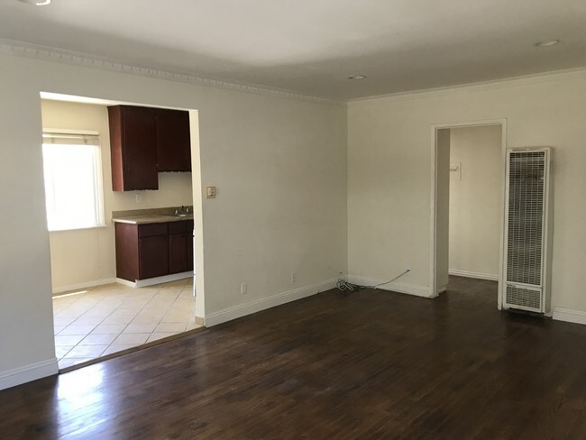 Foto del edificio - 3344 Bagley Ave