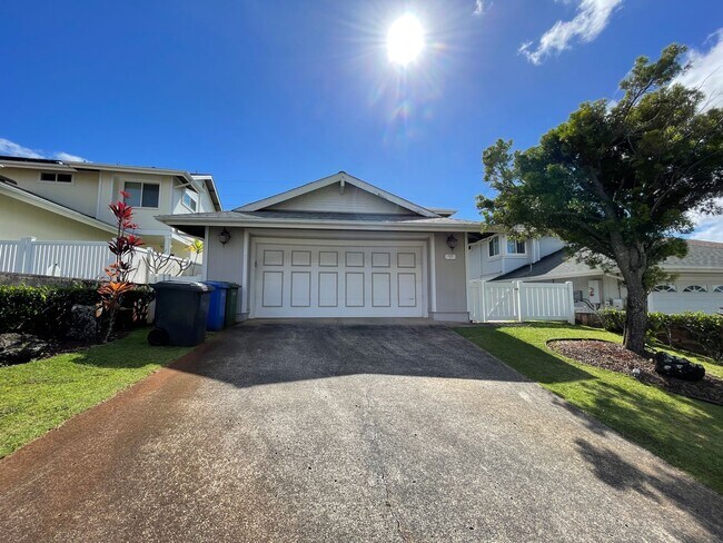 Building Photo - Crowne At Wailuna - 4 bedroom, 3 bath hous...