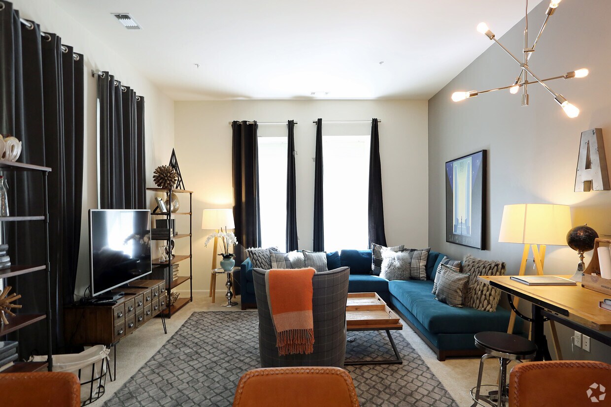 Bradlee Danvers Apartments 50 Kirkbride Dr Danvers, MA