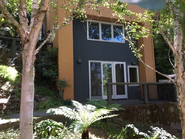Building Photo - 1 br, 1 bath Apartment - 971 ALVARADO ROAD