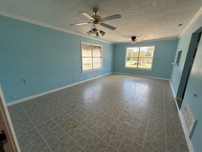 Building Photo - 1414 East Ave