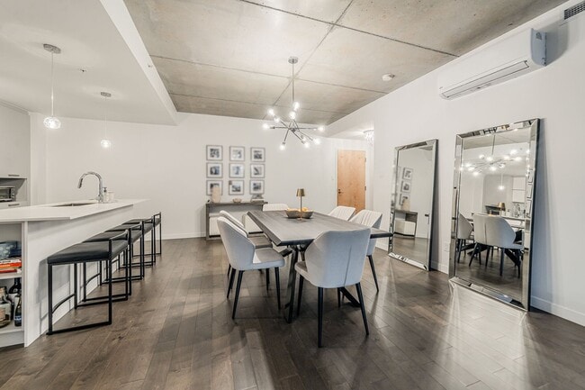 Building Photo - 17 Ave Gendron