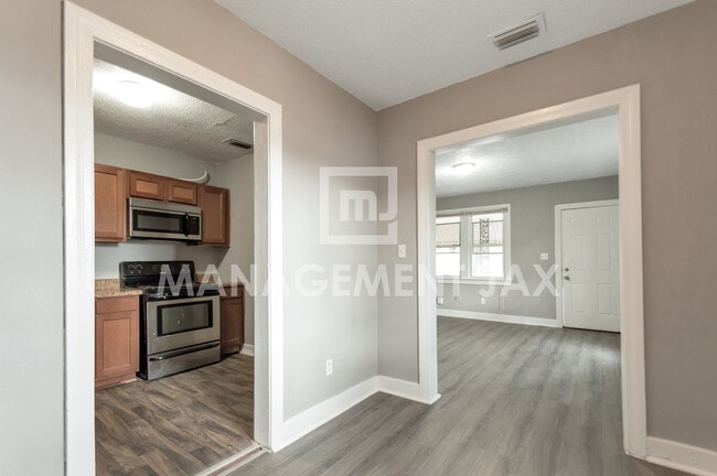 Foto del edificio - 2568 Commonwealth Ave