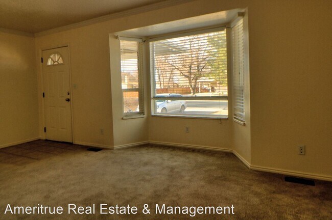 Building Photo - 5 br, 2 bath House - 249 S 900 E