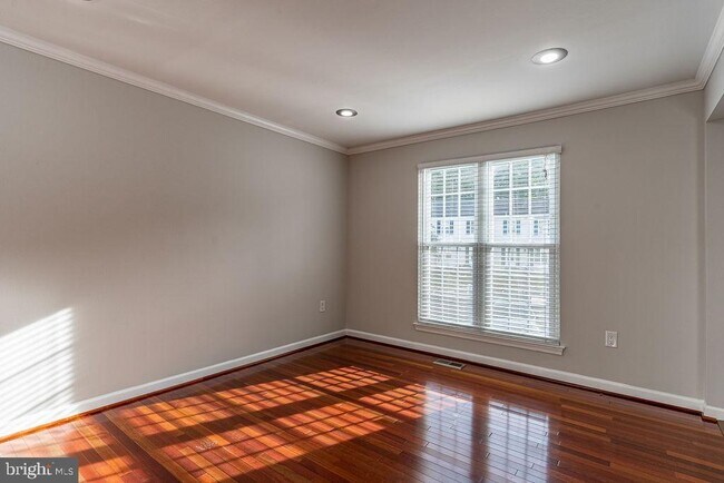 Building Photo - 12210 Allspice Ct