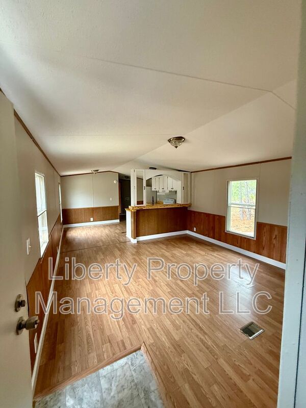 Building Photo - 48 Hill Side Lane