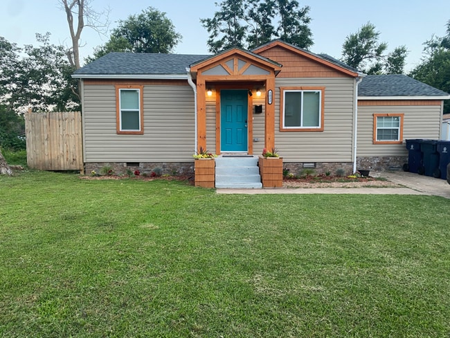 Photo - 2032 NE 16th Terrace House