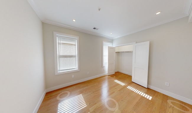 Foto del edificio - 165 Allston St