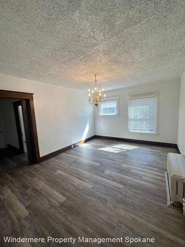 Building Photo - 4 br, 2 bath House - 1703 E 9th Ave