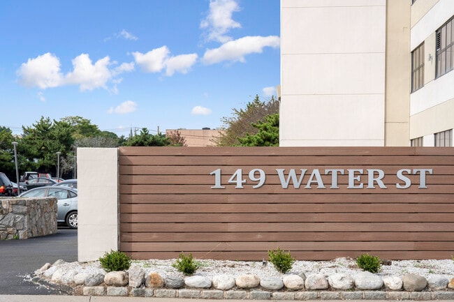 Foto del edificio - 149 Water St