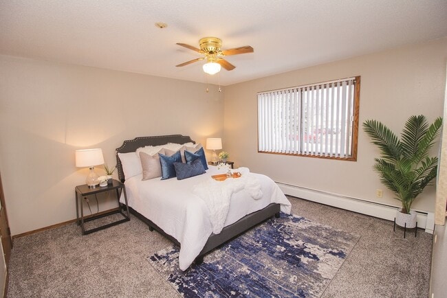 Building Photo - Legacy Village Apartments