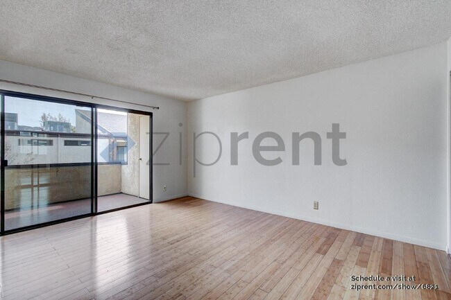 Foto del edificio - Unit 10