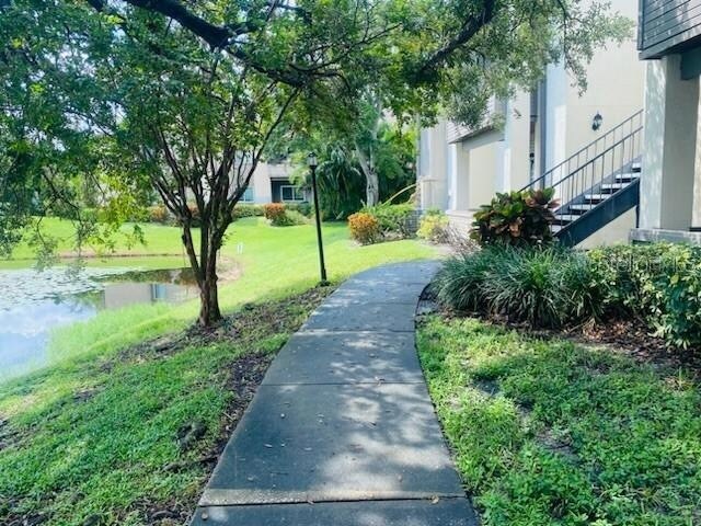 Foto del edificio - 10263 Gandy Blvd N