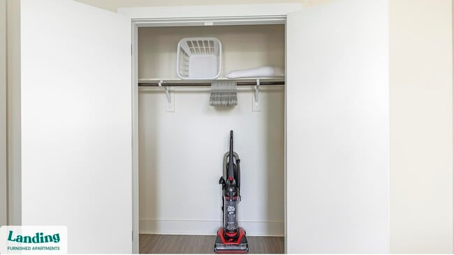 Building Photo - 5200 White Settlement Rd