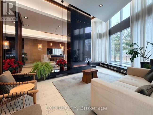 Building Photo - 160 Vanderhoof Ave