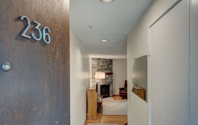Building Photo - 236 Brown Bear Crossing