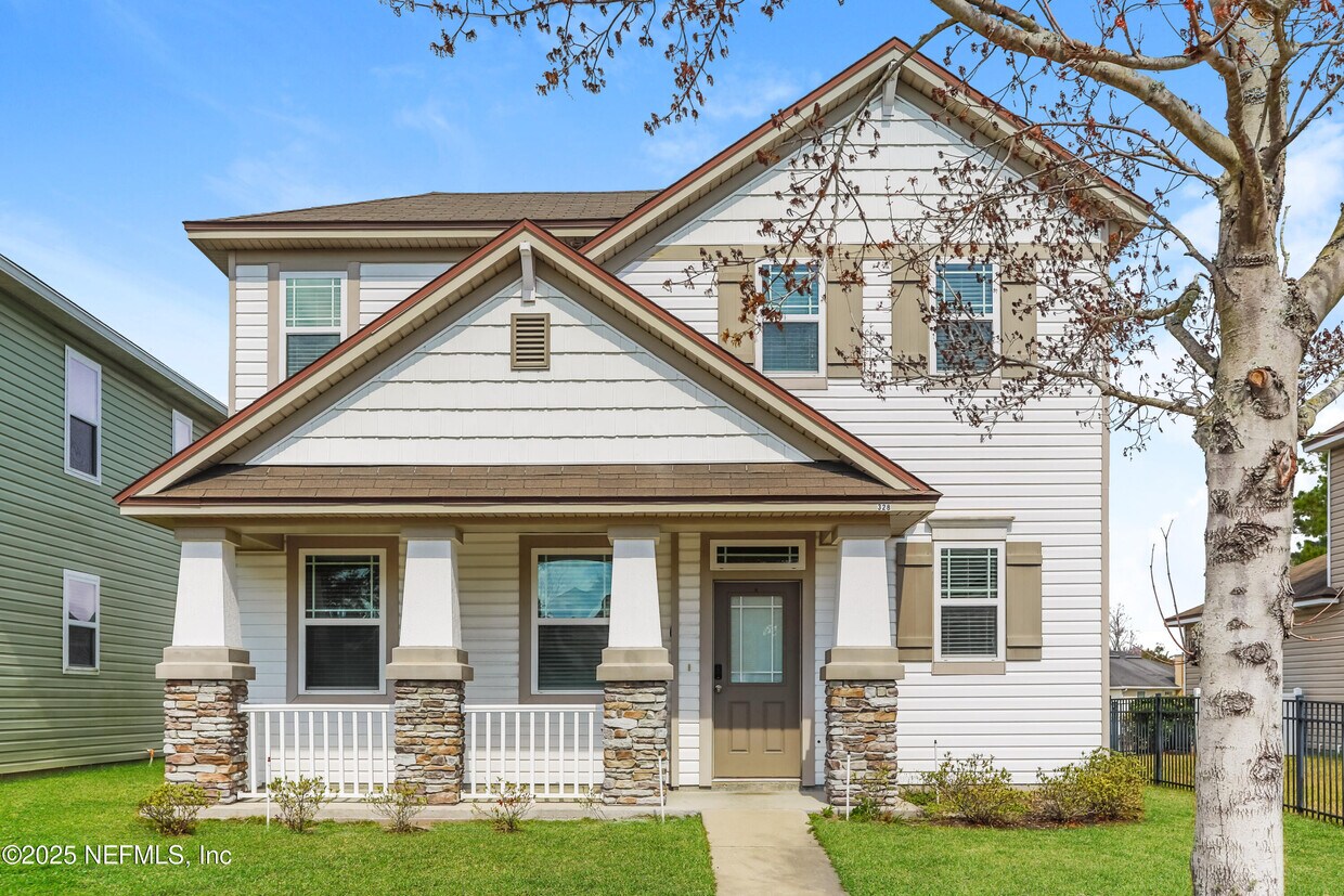 Foto principal - 328 Vineyard Ln