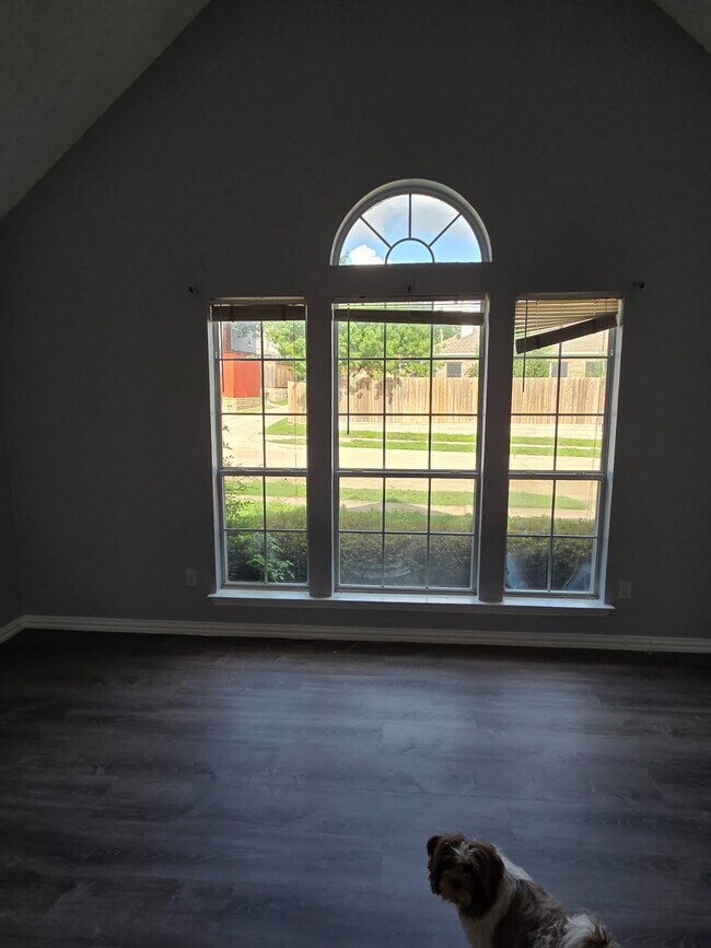Building Photo - 2405 Shinnery Oak Dr