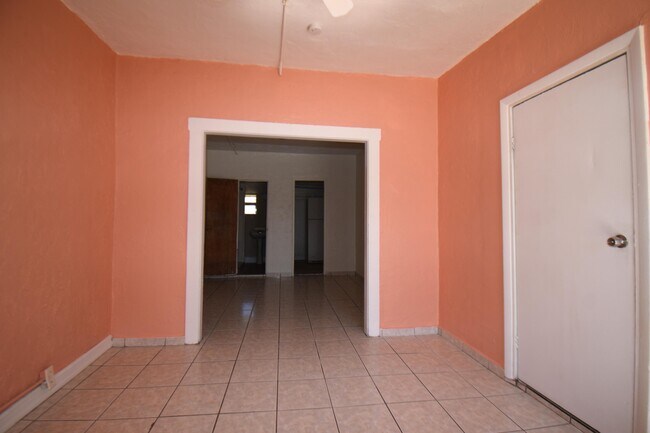 Foto del edificio - 2010 Park St