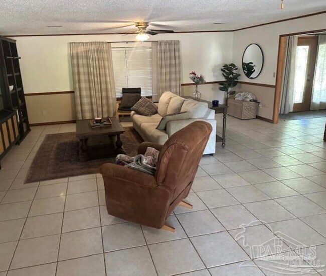 Foto del edificio - 3132 Waterview Dr