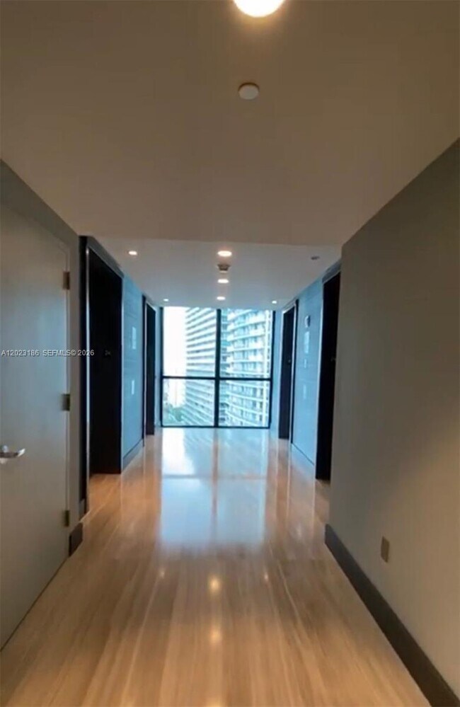Foto del edificio - 1080 Brickell Ave
