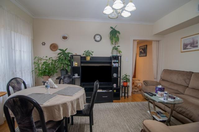 Building Photo - 2 bedroom in CHICAGO IL 60645