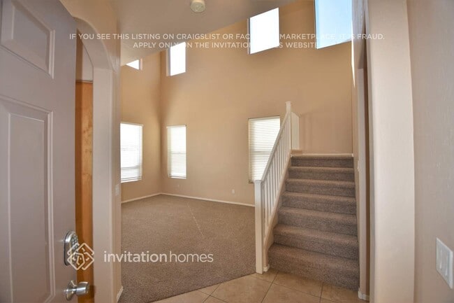 Building Photo - 11411 W Yuma St