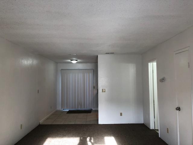 Foto del edificio - 888 Greenfield Ave
