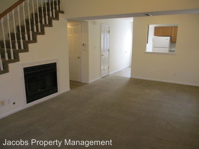 Building Photo - 3501-3503-3503 La Mesa Dr