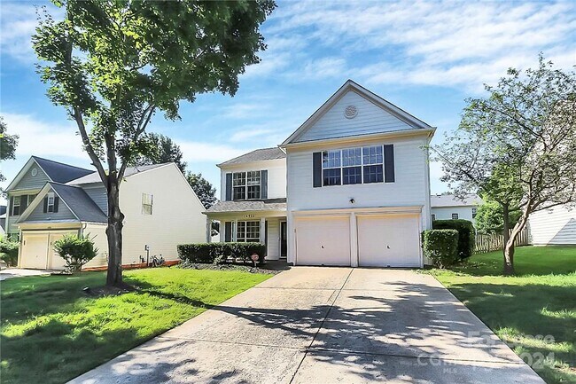 Building Photo - 14922 Edindale Dr