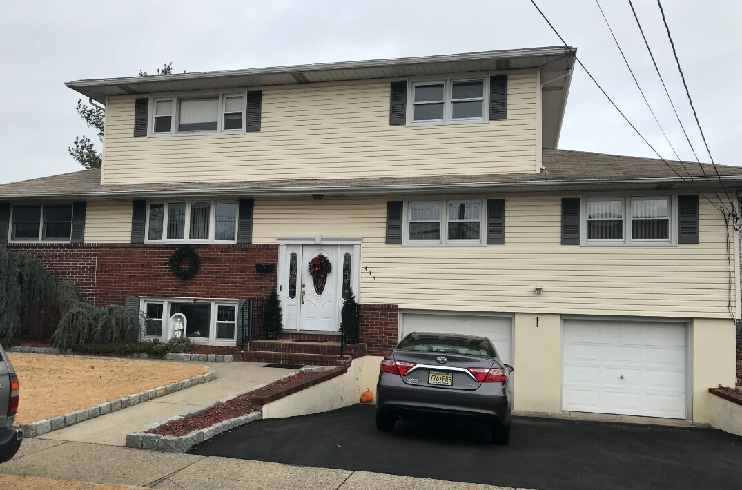 Foto principal - 435 Taylor Ave