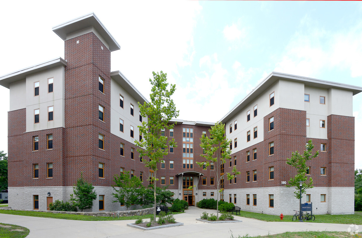 Building Photo - URI NEW STUDENT HOUSING BLDG A&B