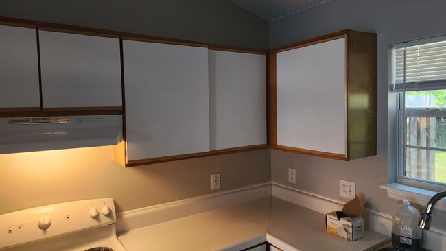 Foto del edificio - 4134 Bridge Ct
