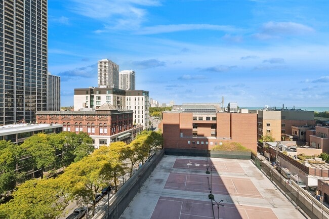 Building Photo - 70 W Burton Pl