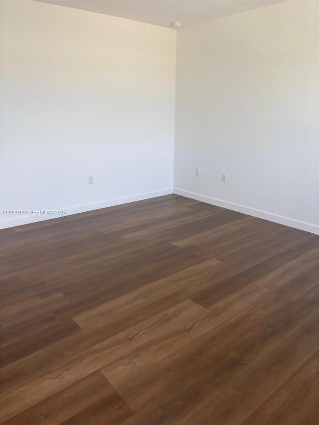 Building Photo - 26964 SW 132 Ct Rd