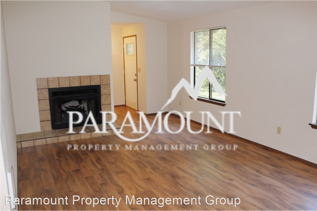 Building Photo - 2 br, 1.5 bath House - 3209 61st Ave CT NW