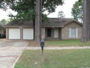Building Photo - 5811 Crooked Post Rd