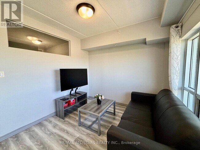 Photo du bâtiment - 507 - 275 LARCH STREET