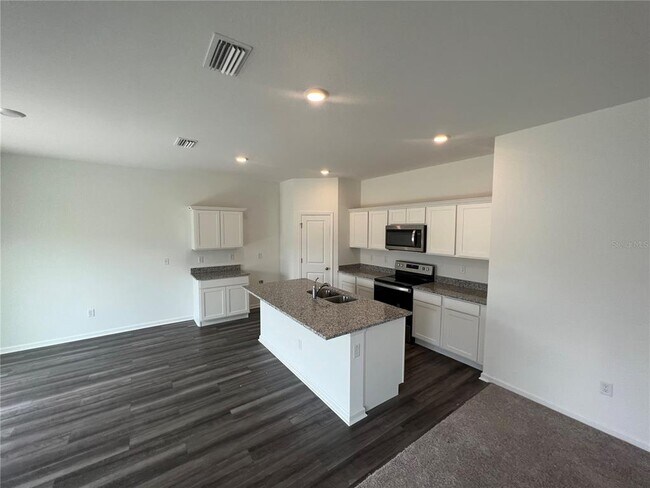 Building Photo - 35522 Shade Fern Ln